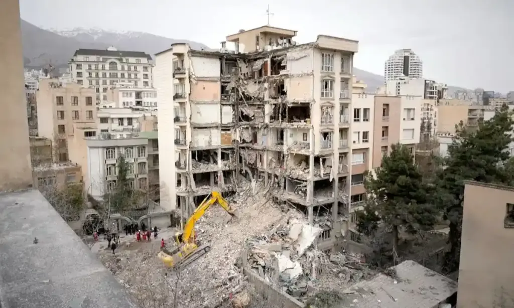 saldırı sonrası bina