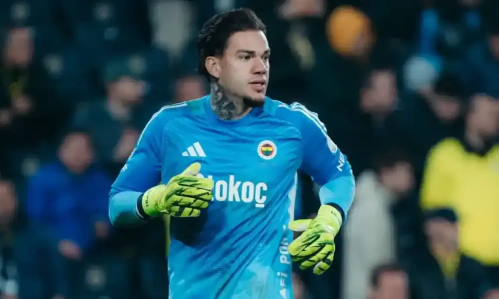 Ederson Santana de Moraes maçtayken