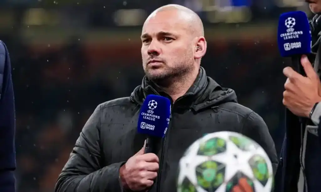 Wesley Sneijder mikrofonla