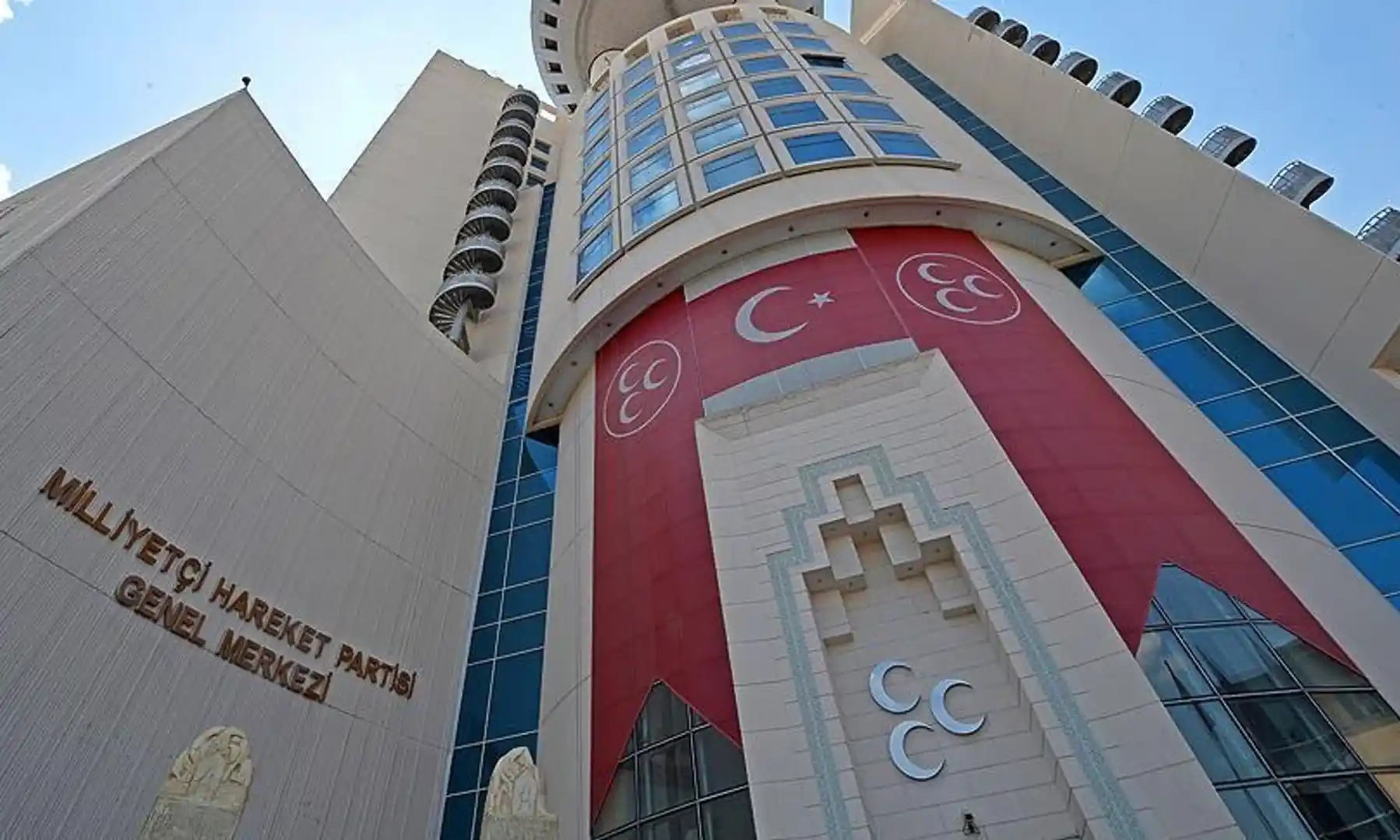 MHP binası dışarıdan görünümü