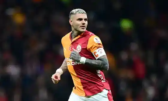 Mauro Icardi maçta koşarken