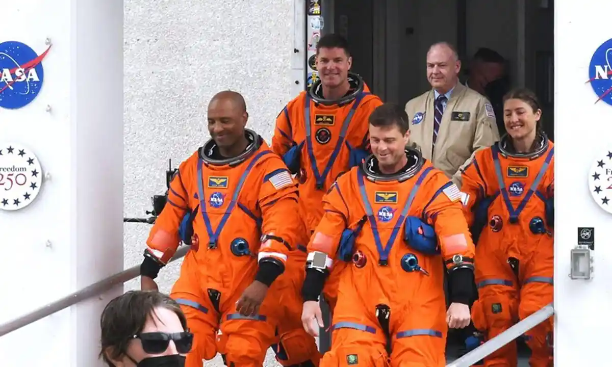 Artemis II mürettebatı