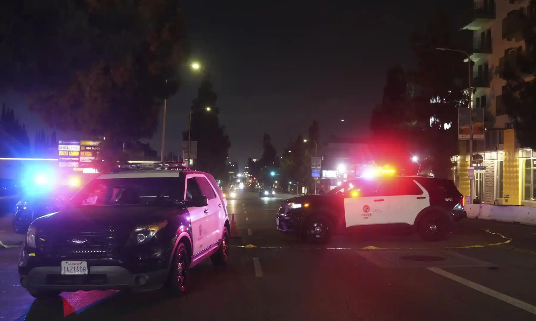 olay yerinde polis ekipleri