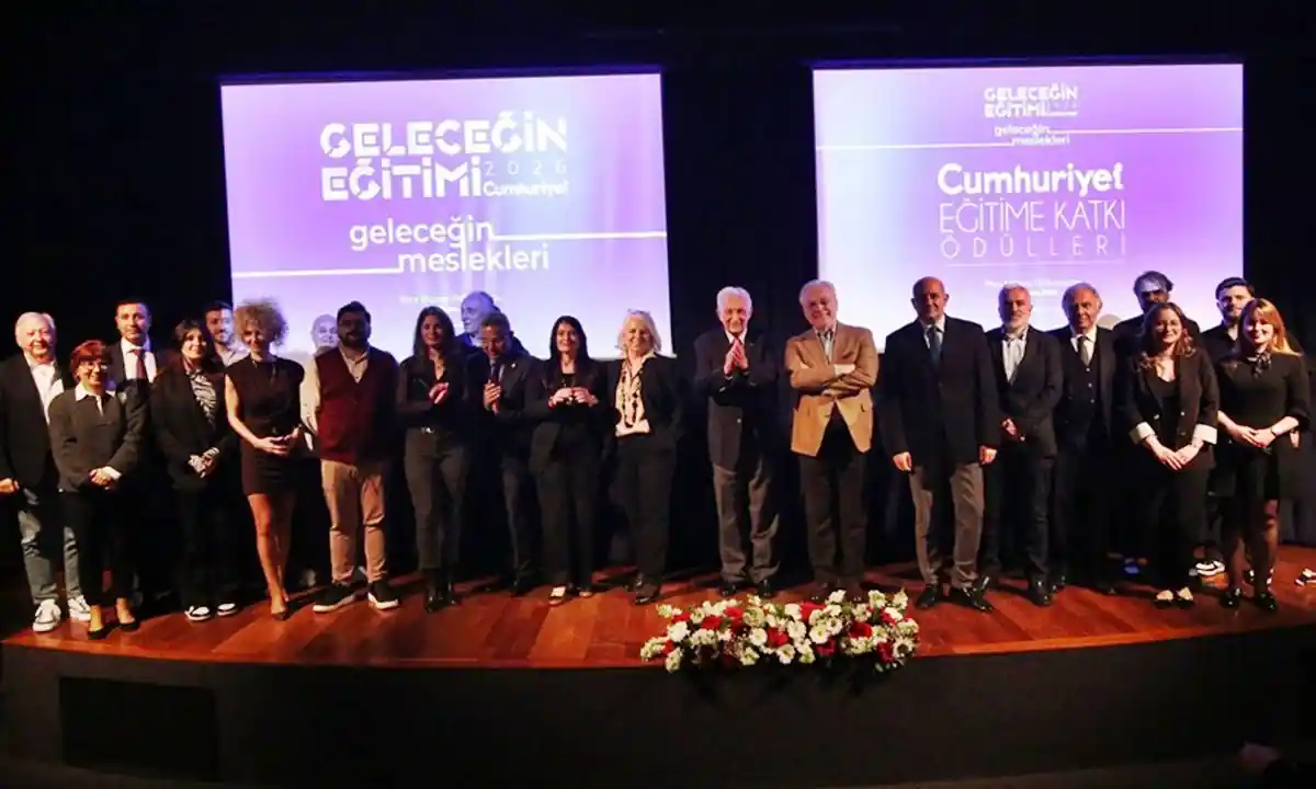 Geleceğin Eğitimi Zirvesi